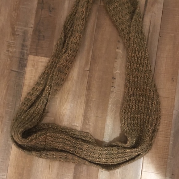 Infinity scarf - Picture 2 of 2